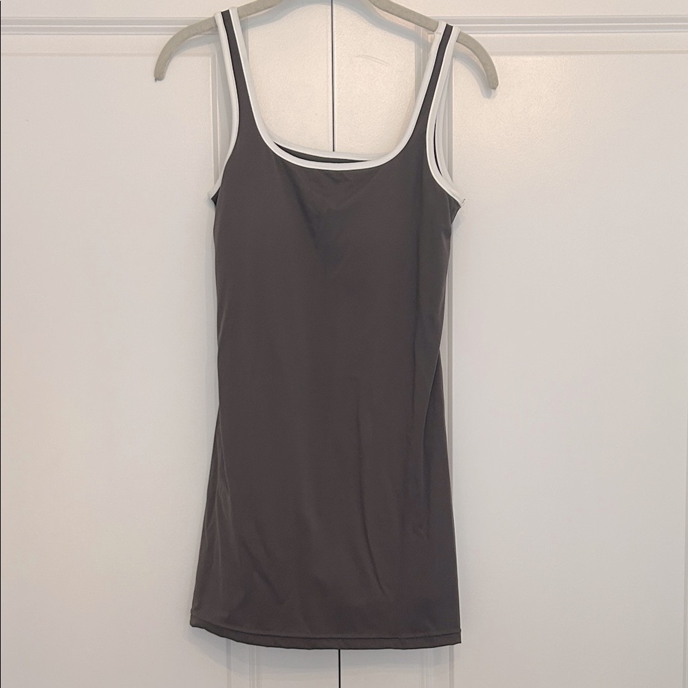 Classic Scoop Neck Tank Top with Contrast Trim - Gray/White